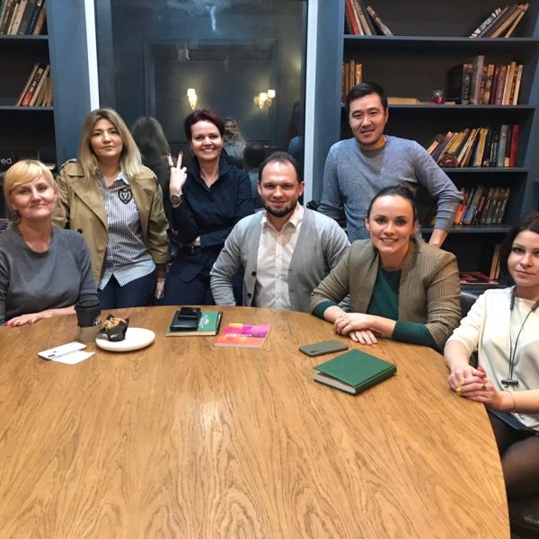 23 октября Профессиональное выгорание и отсутствие среды единомышленников